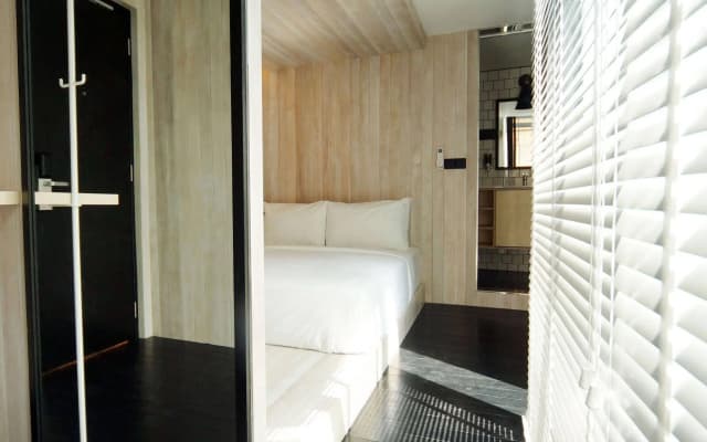 Container Hotel - photo 2