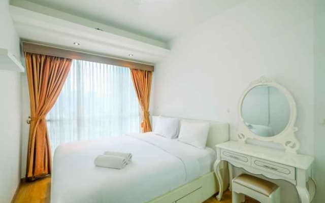 Comfy and Warm 2BR Apartment at Casa Grande Residence By Travelio - photo 4