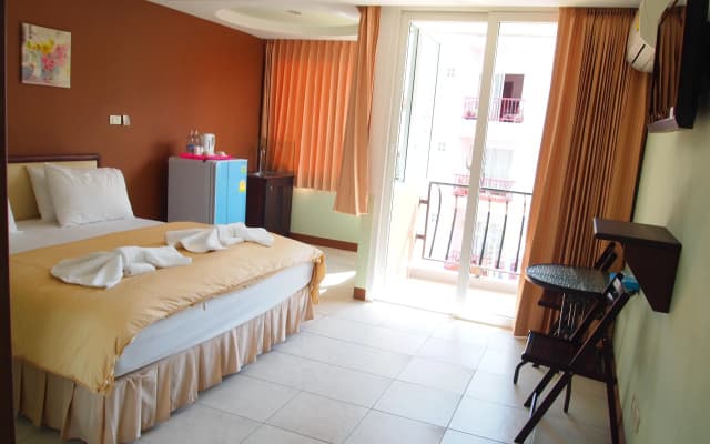 The Right Resort - photo 3