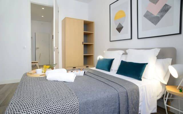 Aspasios Gran Via Apartments - photo 4