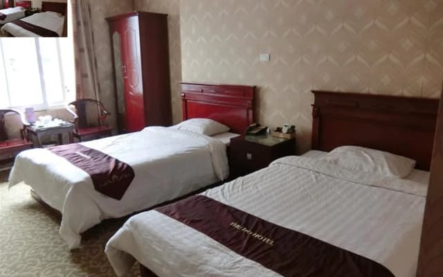 Green Capital Hotel - photo 3