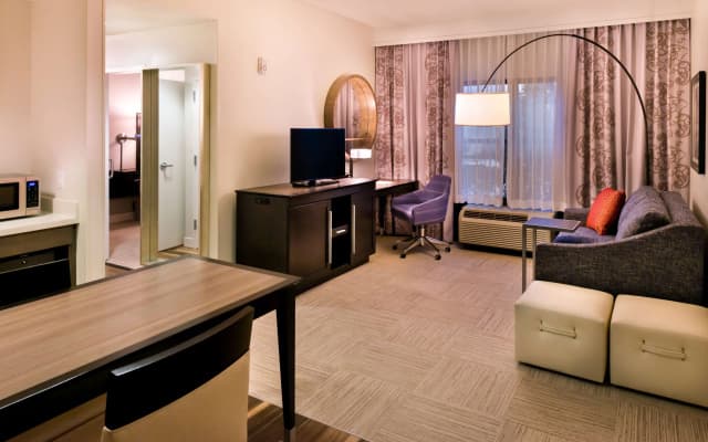 Hampton Inn & Suites Orlando/East UCF Area - photo 5