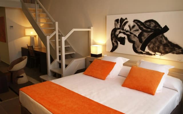 Eco Alcala Suites - photo 4