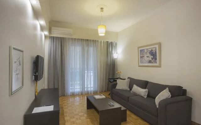 Koukaki Deluxe Apt at Syggrou-Fix - photo 2