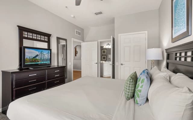 Tropical Retreat - photo 4