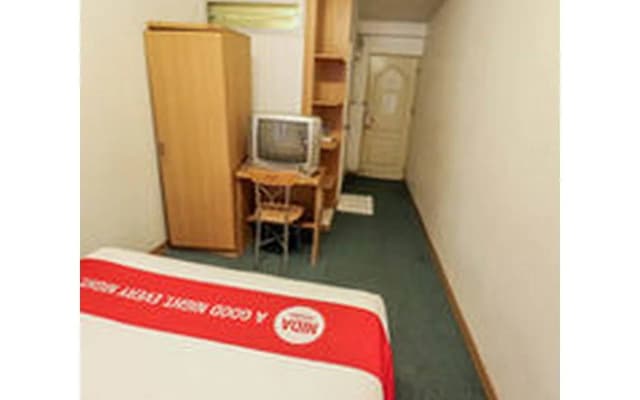 Nida Rooms Ruby Yen Arkard - photo 2