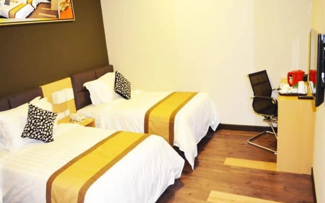 Q Bintang Hotel - photo 2