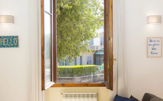 Rental In Rome Rosselli Palace Apartment 2 - photo 2