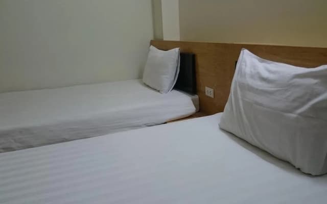 X6 Hotel - photo 5