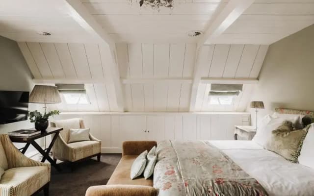 Inn on the Lake - photo 4
