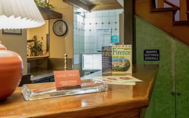 Monica Hotel - photo 2