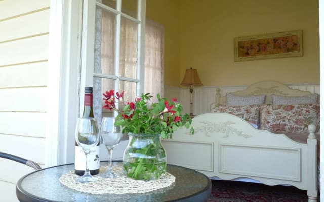 Brentwood Accommodation - photo 4