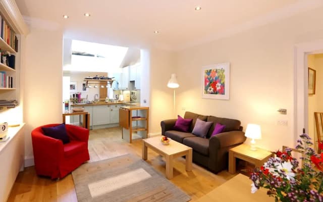 Unique Apartment with Patio - photo 5