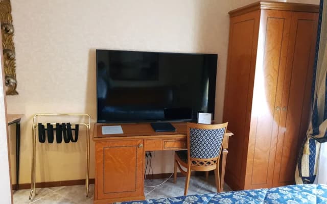 Hotel Amalia Vaticano - photo 5
