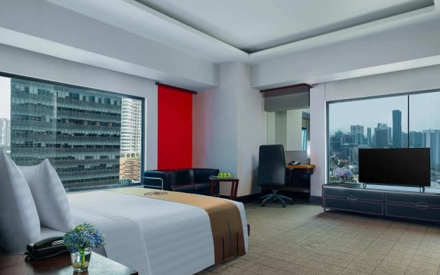 Manhattan Hotel Jakarta - photo 2
