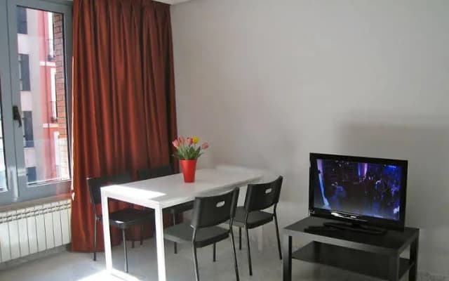 Moon River - One Bedroom - photo 2