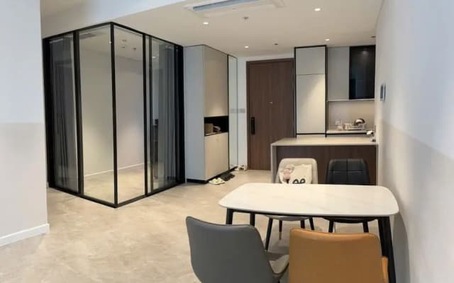 DongDong Apartment The Metropole - photo 2