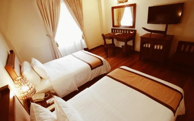 Royal Angkor Resort & Spa - photo 2