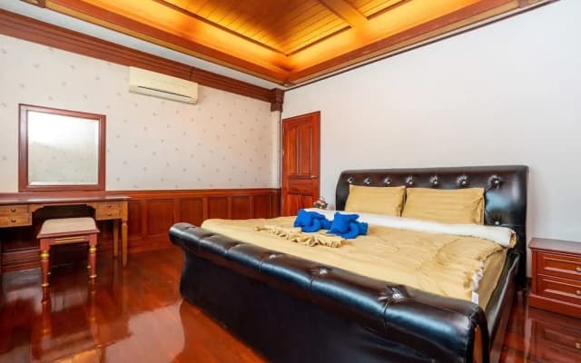 Anyaburi Private Pool Villa - photo 2