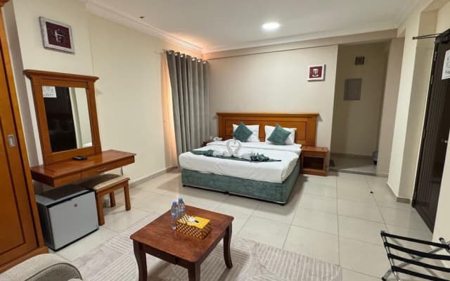Al Murooj Hotel Apartments - photo 3