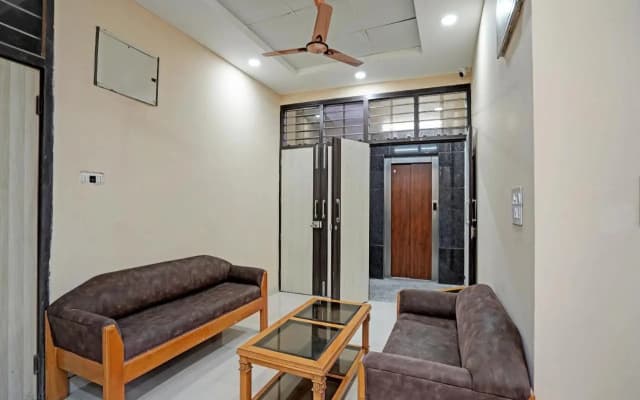 Hotel Green Chilly - photo 3
