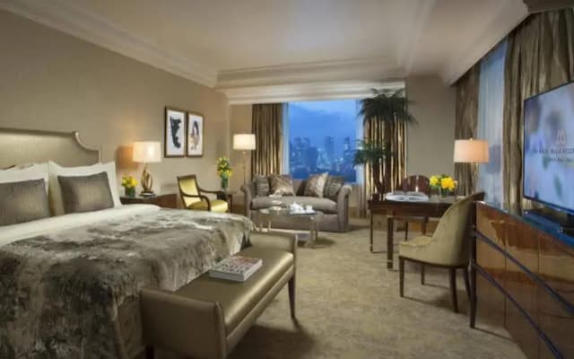The Suites at Hotel Mulia Senayan - photo 4