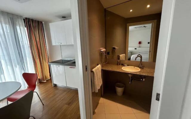 Bb Hotels Aparthotel Isola - photo 5