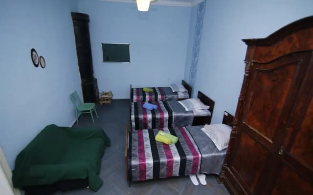 Leon Hostel - photo 4