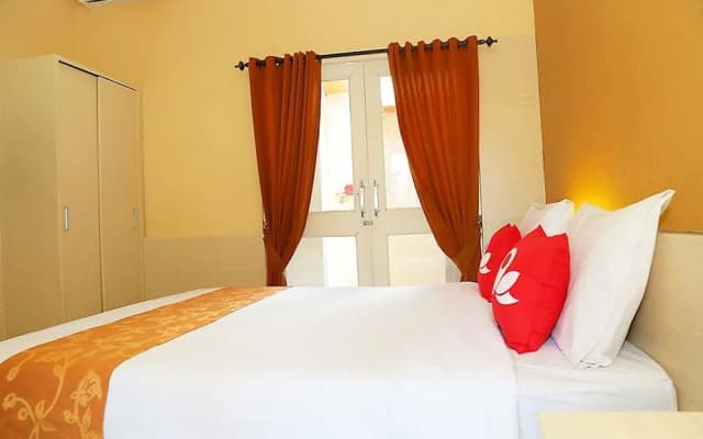 ZenRooms Denpasar Gelogor Carik 2 - photo 3