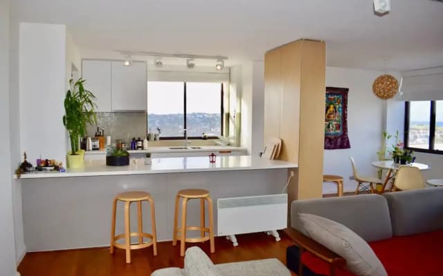 Boutique Bondi 1 Bedroom Apartment - photo 3