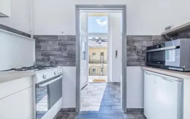Luxury Central Apartment - photo 5