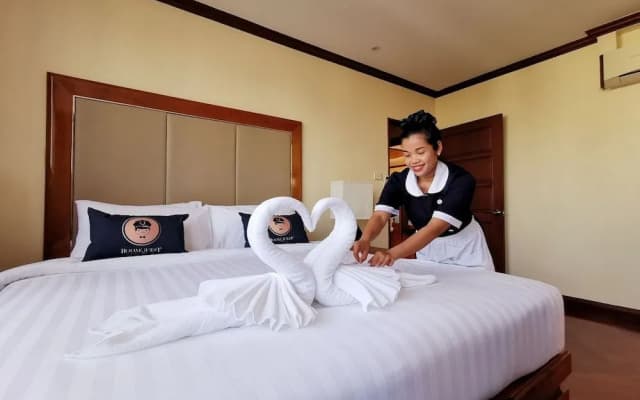 RoomQuest Thonglor - photo 5