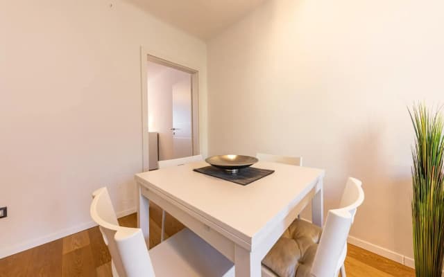 BRIGHT + CENTRAL near Belvedere by JR City Apartments - photo 3
