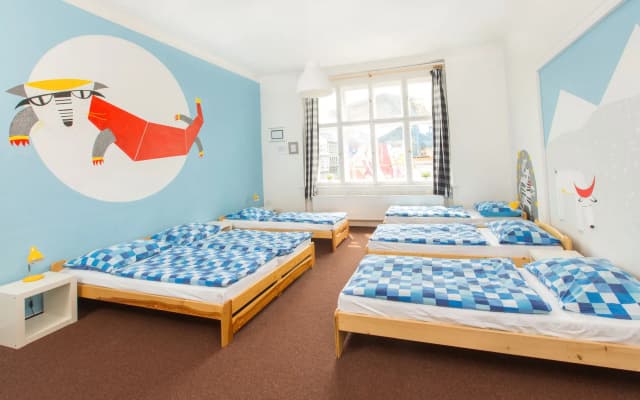 Hostel Downtown - photo 2