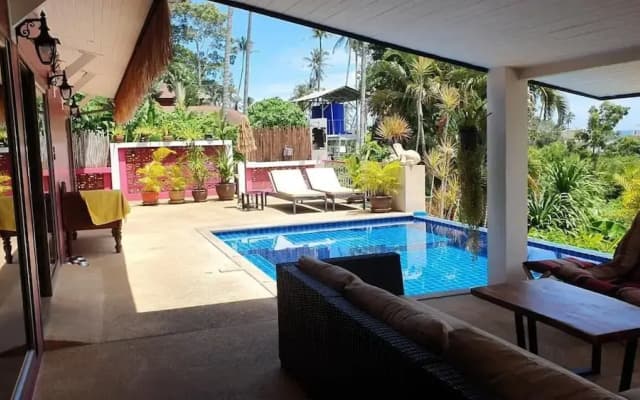 Pink House - photo 4