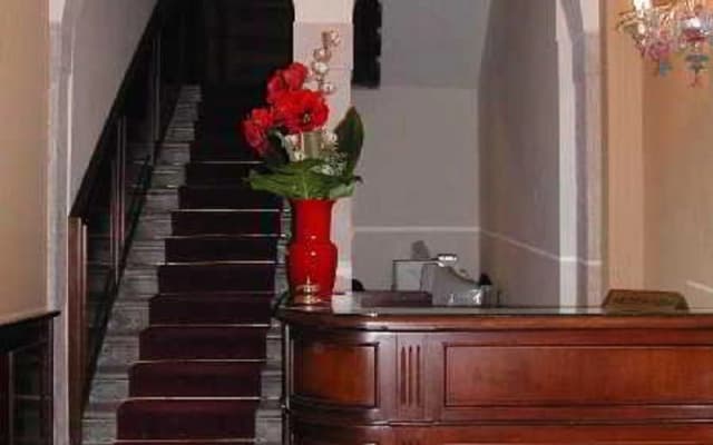 Hotel Hesperia - photo 2