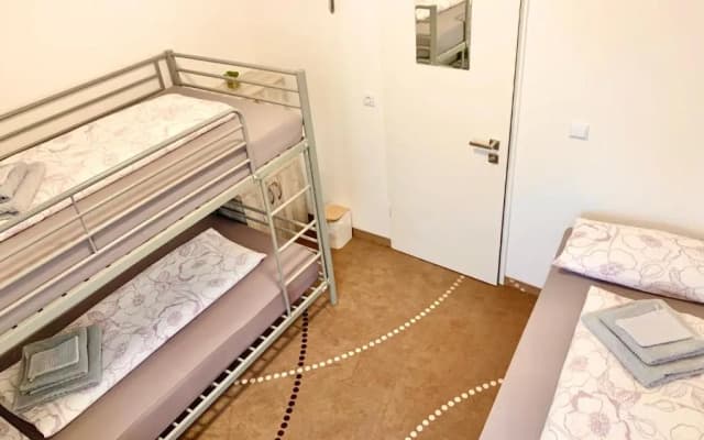 New Hostel Berlin Mitte FREE SNACK hot tea and coffee - photo 4