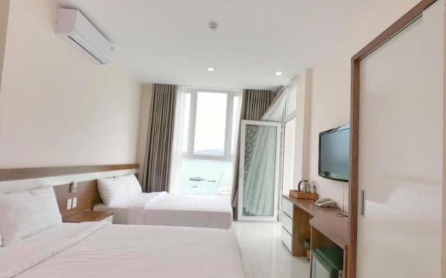 Cliff Hotel - photo 3
