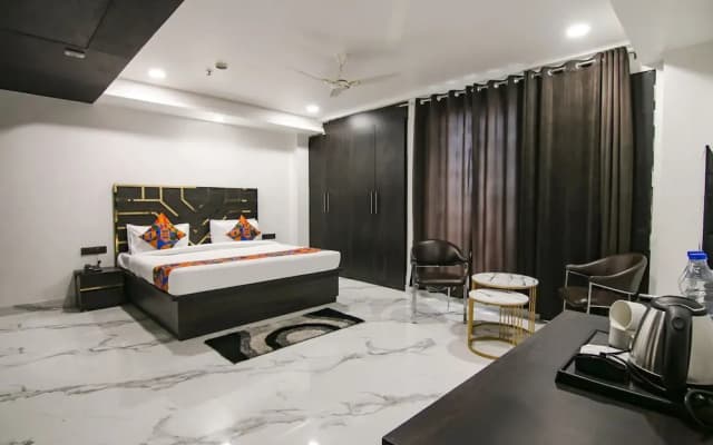 FabHotel Sky Suites Karkardooma - photo 5