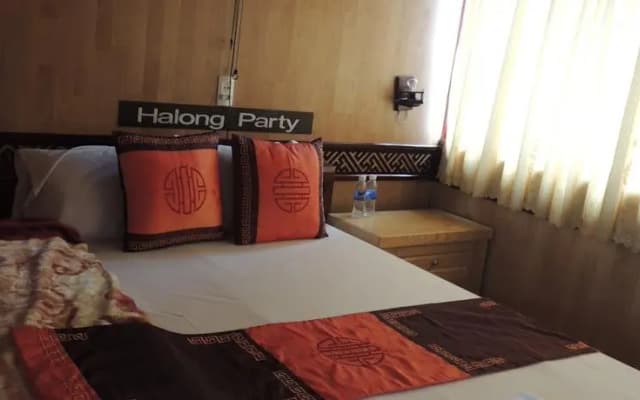 Halong Party Cruises - photo 2