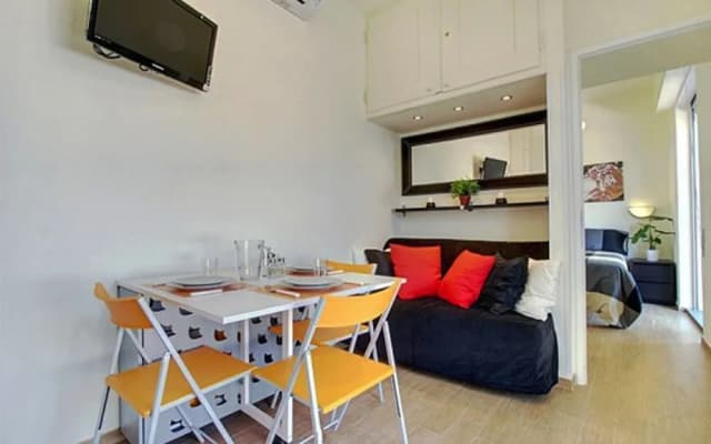 Florentia Suites - photo 4
