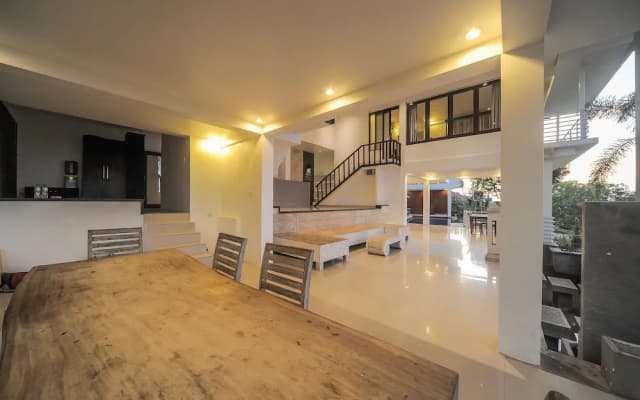 Mars Hill by Gaing Mas Group - photo 2