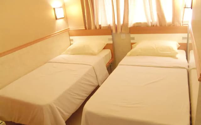 Rent-a-Room Hong Kong - photo 3