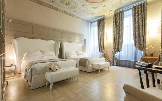 Hotel Number Nine - photo 5