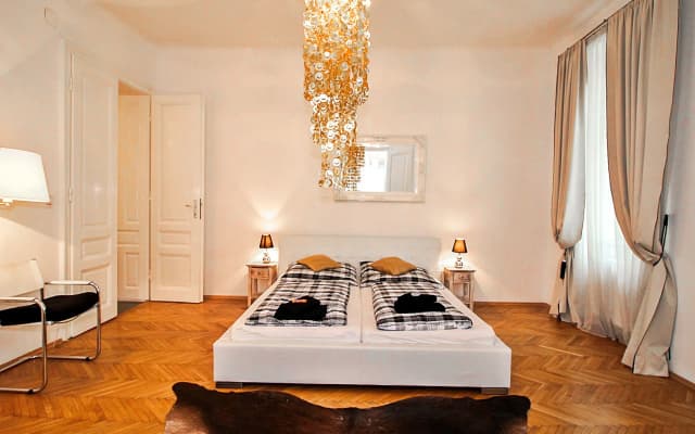 Romantic Living - photo 3