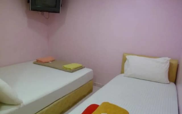 New Rawang Hotel - photo 2