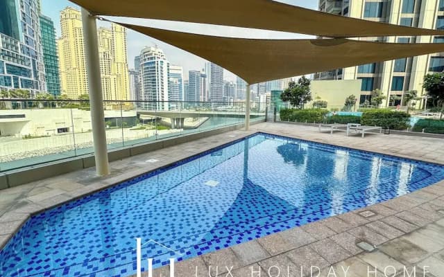 LUX 52 42 Deluxe Marina View Suite 3 - photo 5