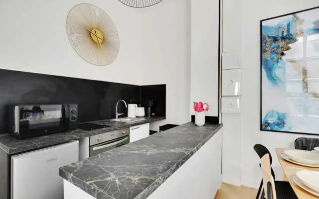 CMG Charmant appartement-6P- Montorgueil/République - photo 4