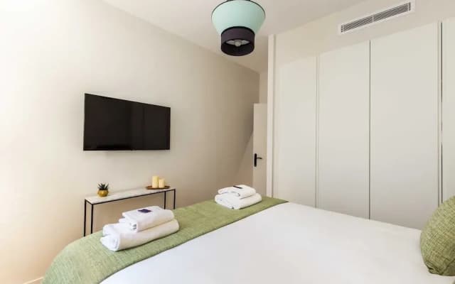 Authentic Apartment - 2br/6p - Quinze-vingts - photo 3