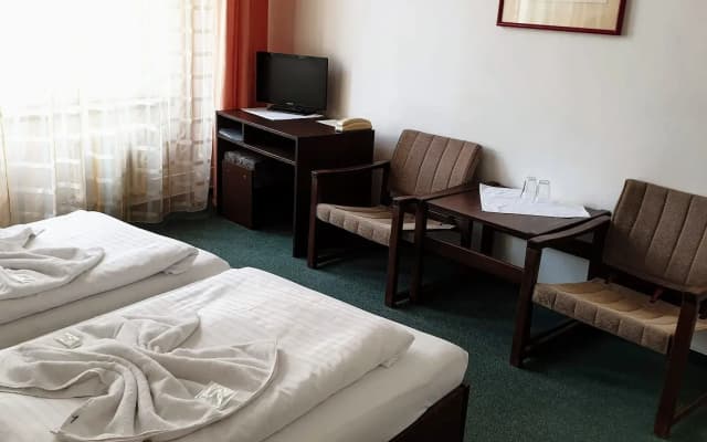 Hotel Ostaš - photo 2